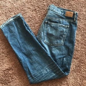 Hi-Rise Girlfriend Jeans